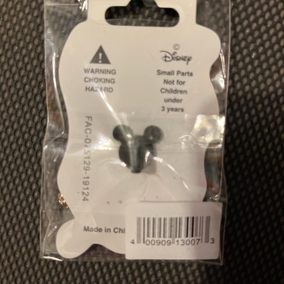 Disney Studio Store Hollywood Donald and Daisy Duck Pin - Picture 2 of 2